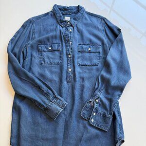 Target Longsleeve Denim 3/4 button pull over shirt - L